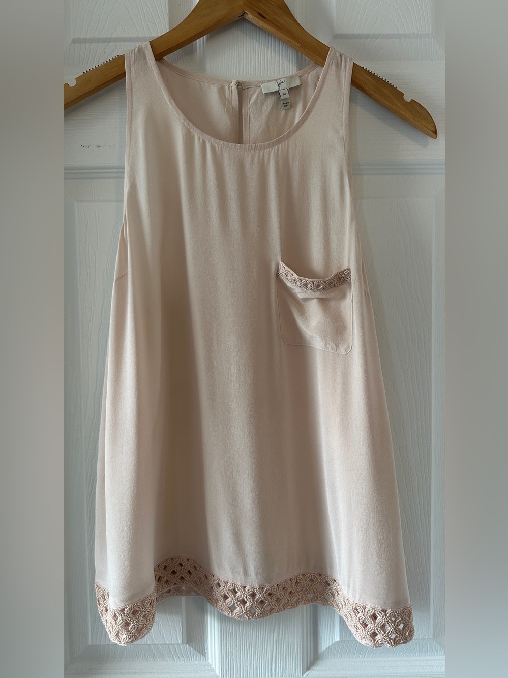 Joie Blush Pink 100% Silk Beaded Trim Sleeveless Tank Blouse Size Medium
